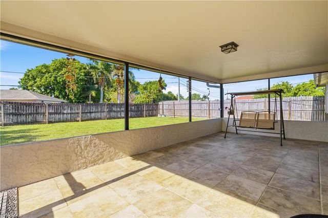 4960 20th PL SW, Naples, FL 34116
