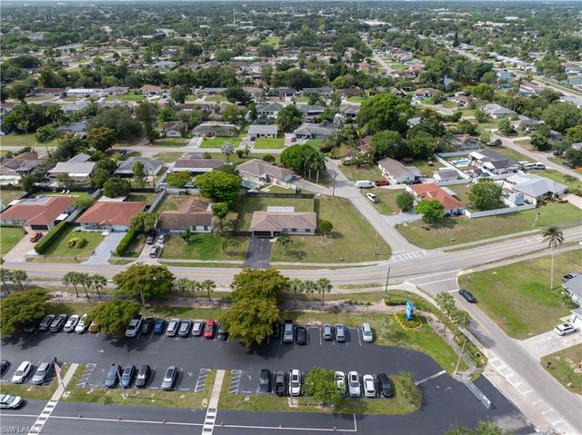 4960 20th PL SW, Naples, FL 34116