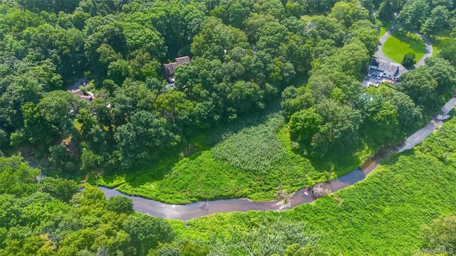 2278 Hunterbrook Road, Yorktown Heights, NY 10598