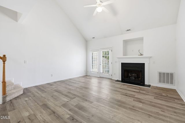 11 Signet Drive, Durham, NC 27704