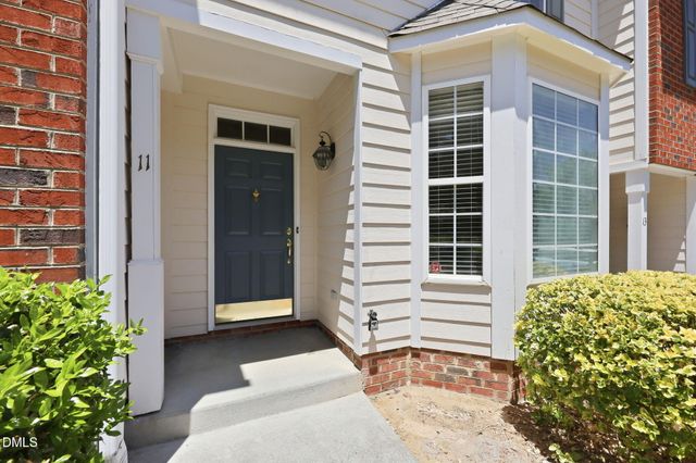 11 Signet Drive, Durham, NC 27704