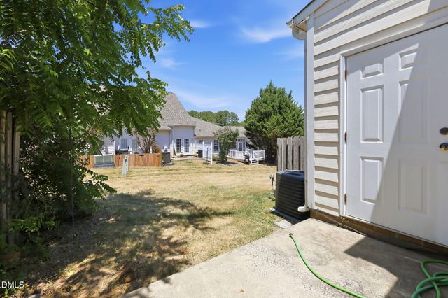 11 Signet Drive, Durham, NC 27704