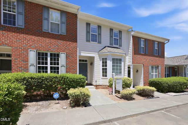 11 Signet Drive, Durham, NC 27704