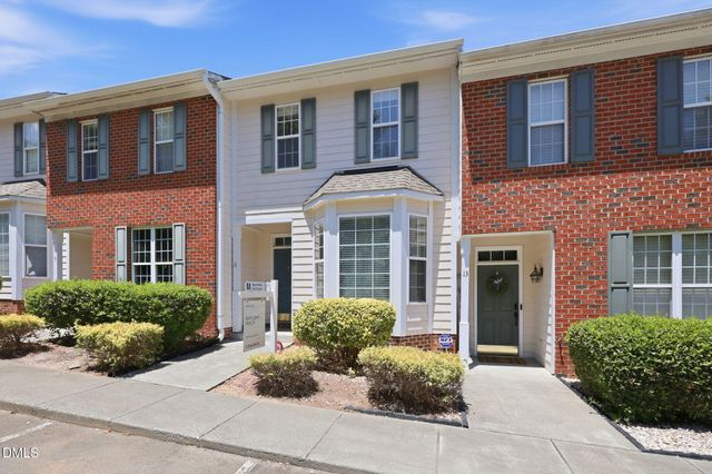 11 Signet Drive, Durham, NC 27704