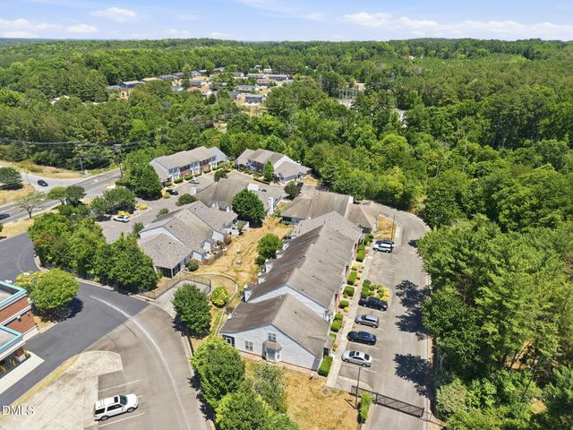 11 Signet Drive, Durham, NC 27704