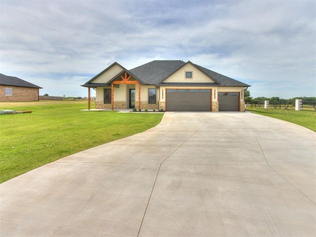 4988 Ranchero Drive, Edmond, OK 73025