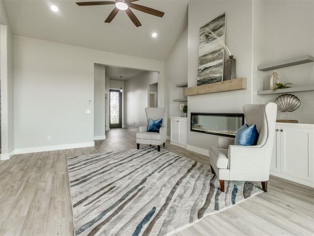 4988 Ranchero Drive, Edmond, OK 73025