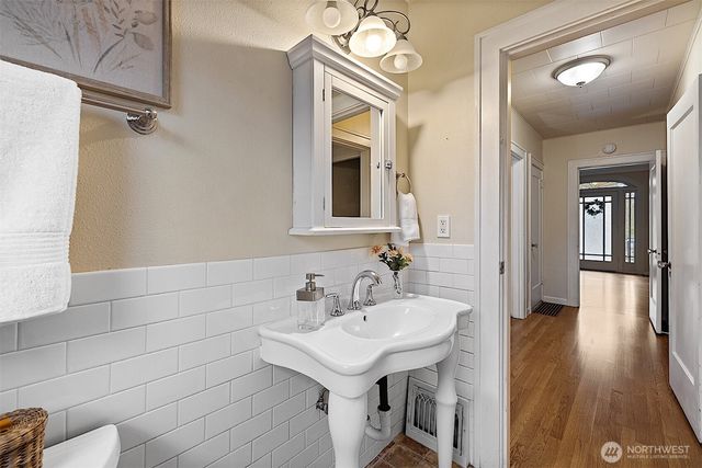 1516 1514 N Steele Street, Tacoma, WA 98406