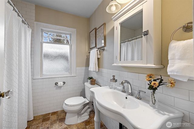 1516 1514 N Steele Street, Tacoma, WA 98406