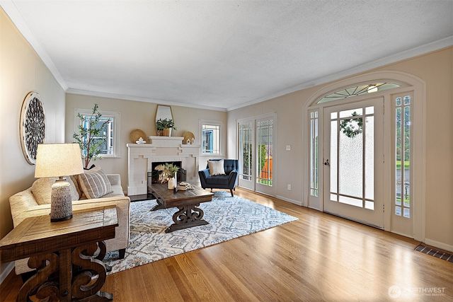 1516 1514 N Steele Street, Tacoma, WA 98406