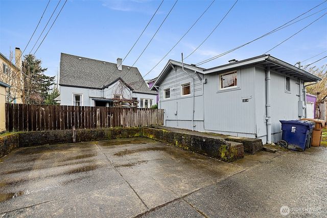 1516 1514 N Steele Street, Tacoma, WA 98406