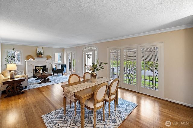 1516 1514 N Steele Street, Tacoma, WA 98406