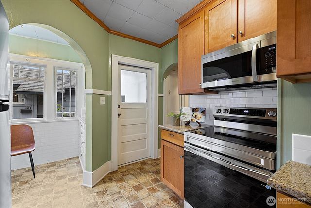 1516 1514 N Steele Street, Tacoma, WA 98406