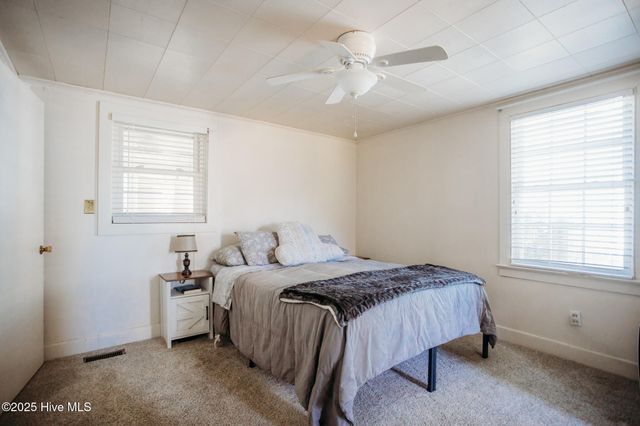 103 S Washington Street, Pikeville, NC 27863