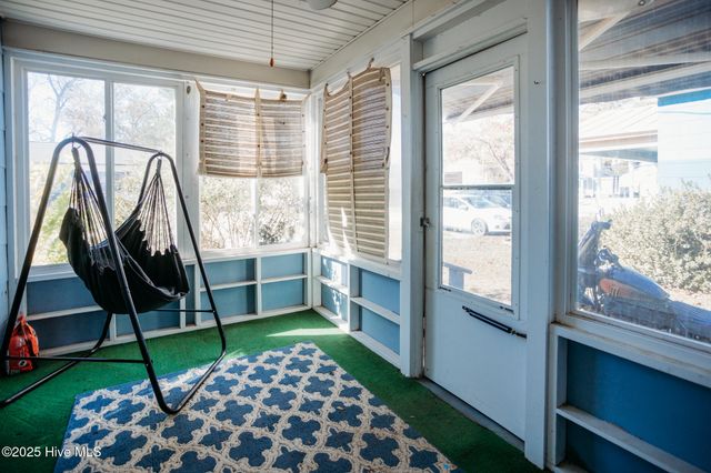 103 S Washington Street, Pikeville, NC 27863