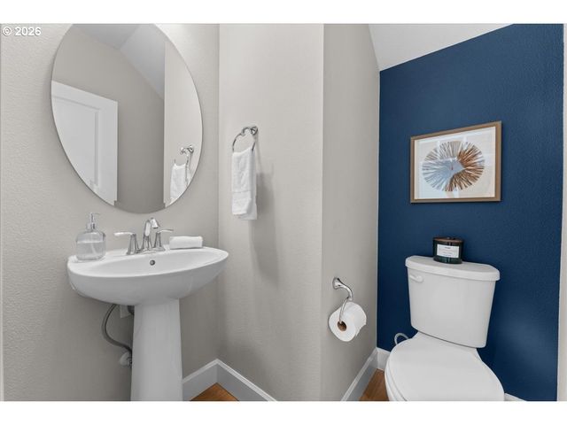 3841 Se 83RD Ave, Hillsboro, OR 97129