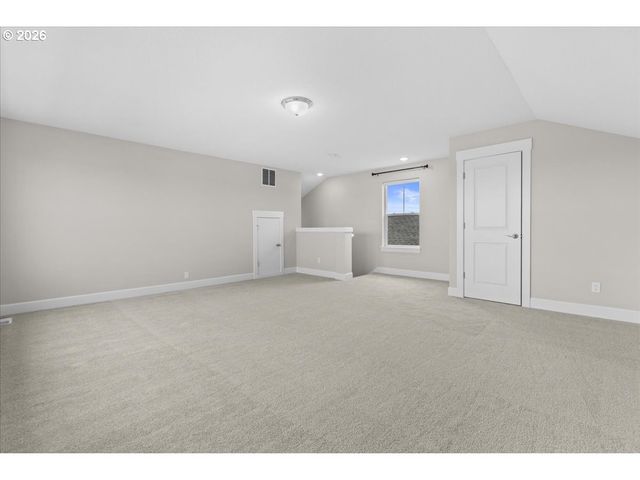 3841 Se 83RD Ave, Hillsboro, OR 97129
