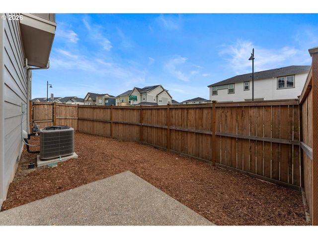 3841 Se 83RD Ave, Hillsboro, OR 97129