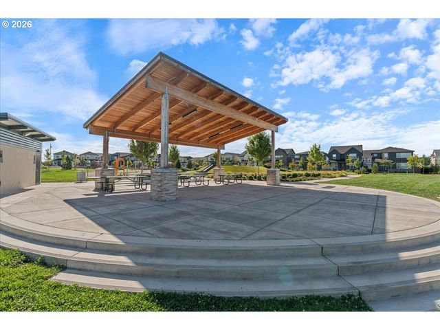 3841 Se 83RD Ave, Hillsboro, OR 97129
