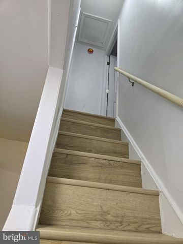 110 POLLARD ST, Philadelphia, PA 19123