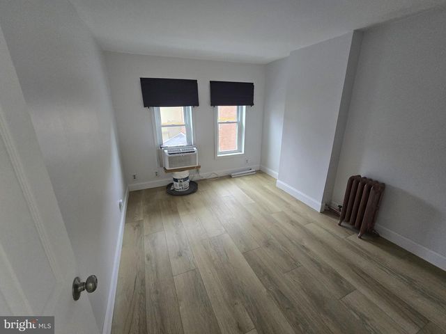 110 POLLARD ST, Philadelphia, PA 19123