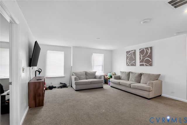 7702 Colburn Dr, Spotsylvania, VA 22551