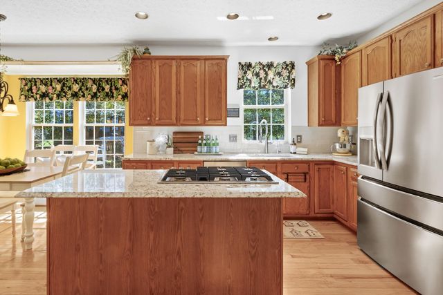 354 Amesbury Court, Westerville, OH 43082