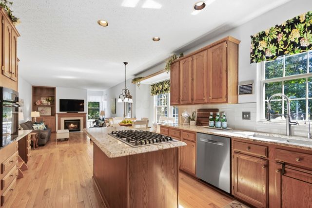 354 Amesbury Court, Westerville, OH 43082
