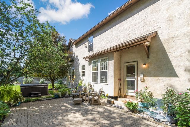 354 Amesbury Court, Westerville, OH 43082