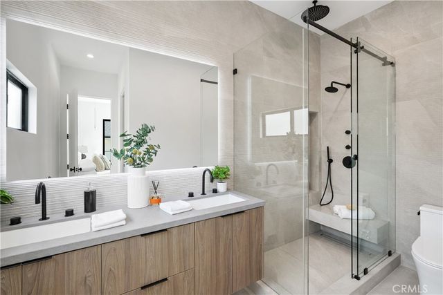 11666 Margate Street, Valley Village, CA 91601