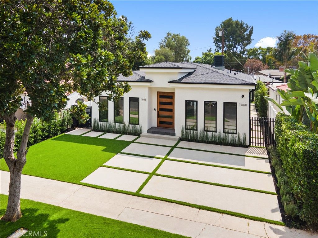 11666 Margate Street, Valley Village, CA 91601