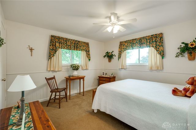 20 Gershwin Drive, Dayton, OH 45458
