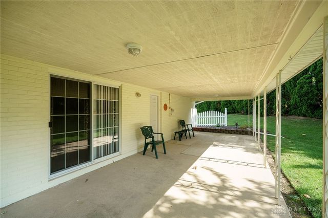 20 Gershwin Drive, Dayton, OH 45458