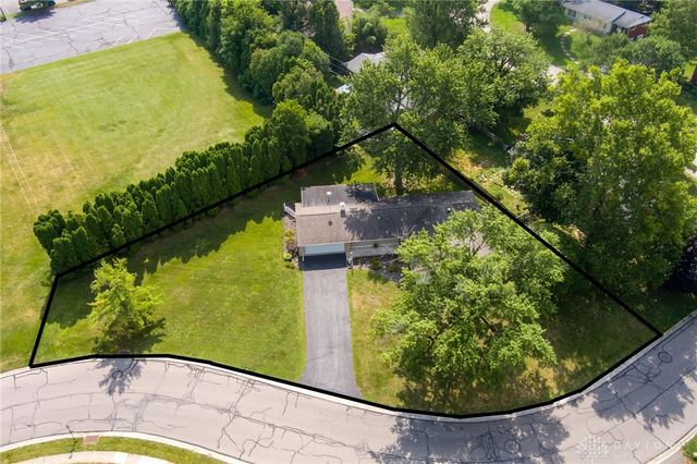 20 Gershwin Drive, Dayton, OH 45458