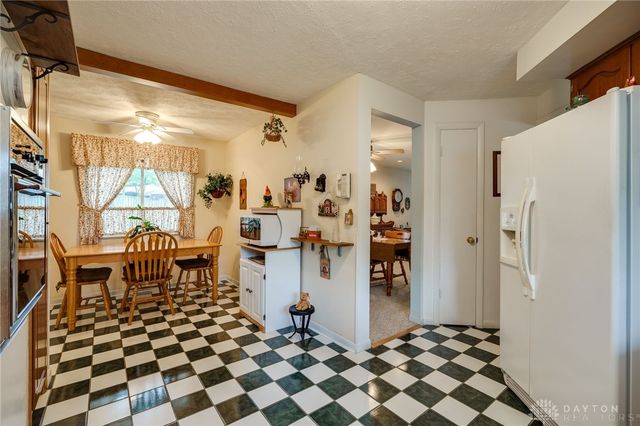 20 Gershwin Drive, Dayton, OH 45458