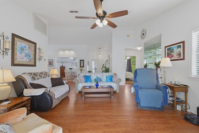 1305 Walton Heath Dr., Myrtle Beach, SC 29588