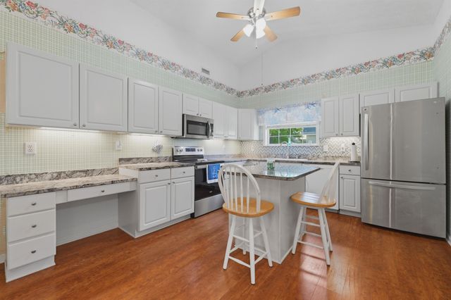 1305 Walton Heath Dr., Myrtle Beach, SC 29588