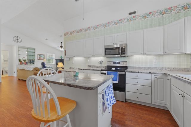 1305 Walton Heath Dr., Myrtle Beach, SC 29588