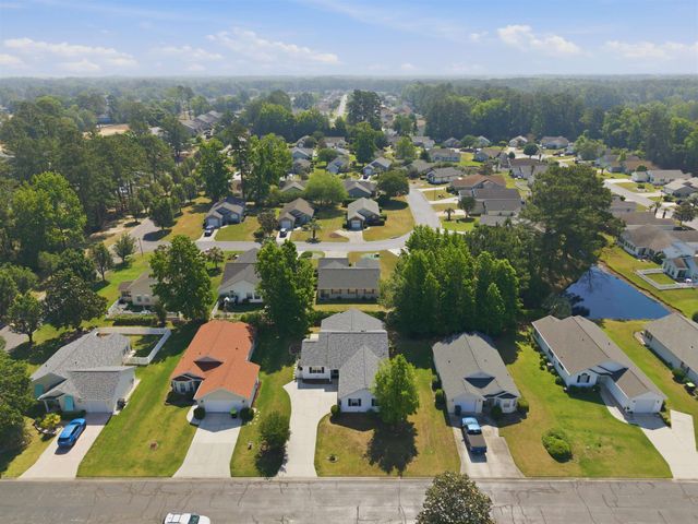 1305 Walton Heath Dr., Myrtle Beach, SC 29588