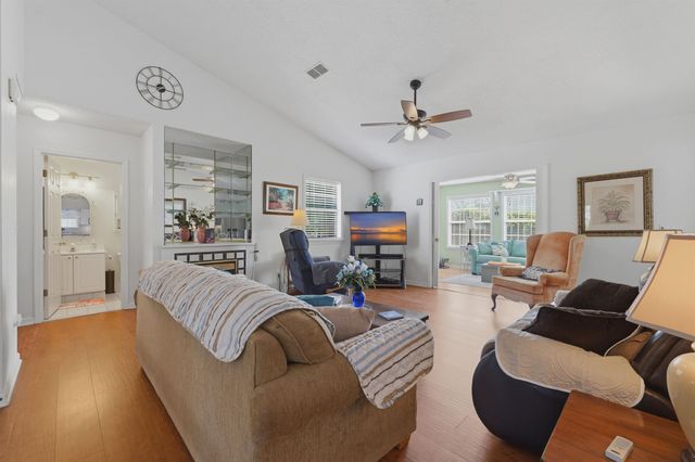 1305 Walton Heath Dr., Myrtle Beach, SC 29588