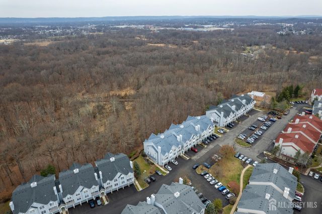 191 Prestwick Way, Edison, NJ 08820