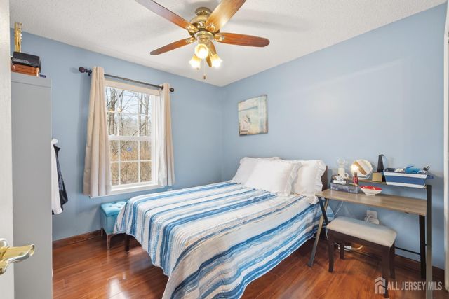 191 Prestwick Way, Edison, NJ 08820