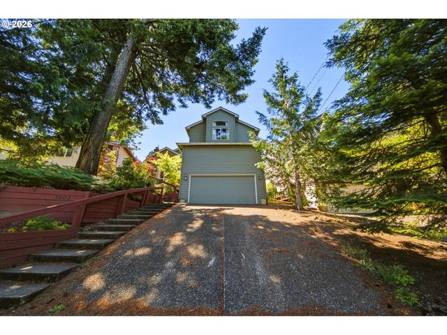 5002 Sw VACUNA St, Portland, OR 97219
