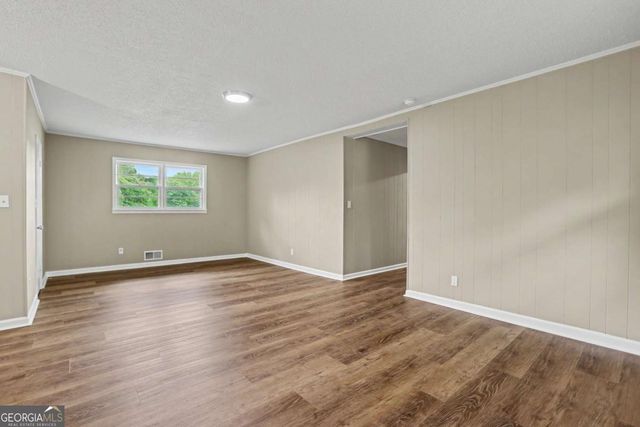 63 Green Street, Royston, GA 30662