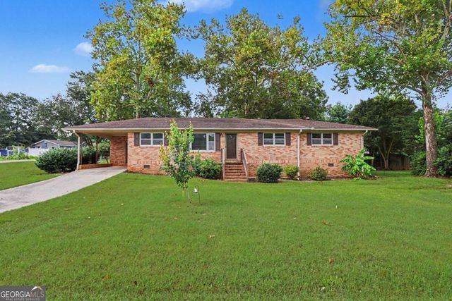 63 Green Street, Royston, GA 30662