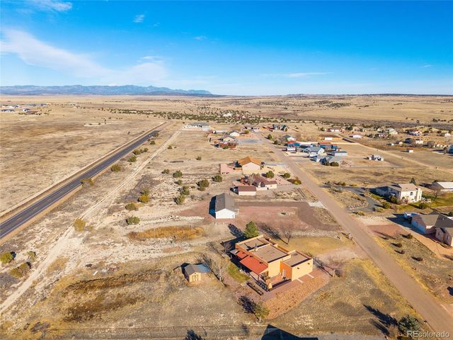 313 S Montecito Drive, Pueblo, CO 81007