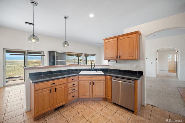 313 S Montecito Drive, Pueblo, CO 81007