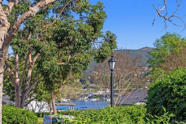 1619 Via Entrada Del Lago, San Marcos, CA 92078