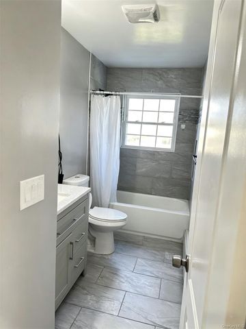 249 Bayport Avenue, Bayport, NY 11705