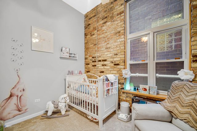 1454 W Fullerton Avenue 2, Chicago, IL 60614